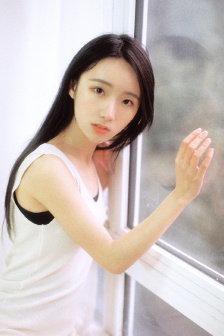 《楼梯间的秘密》结局在线